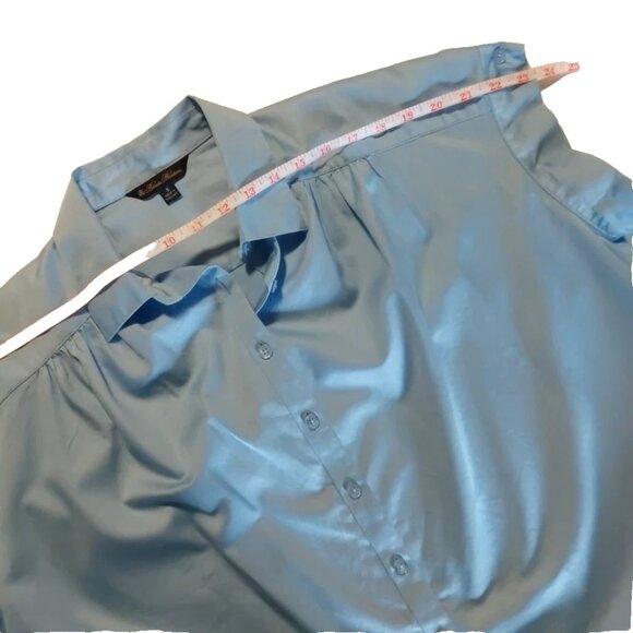 Brooks Brothers Light Blue Drop Shoulder Cap Sleeve Button-Down Shirt, S - Picture 9 of 13